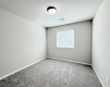 10325 Toasted Acorn Drive - Photo Thumbnail 24