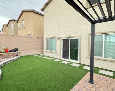 10325 Toasted Acorn Drive - Photo Thumbnail 1