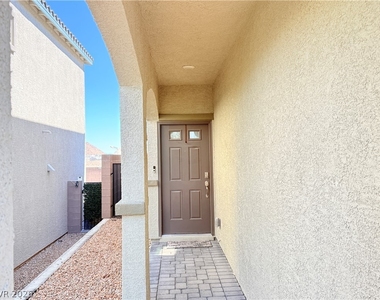 10325 Toasted Acorn Drive - Photo Thumbnail 3