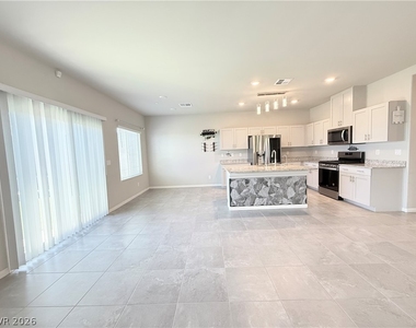10325 Toasted Acorn Drive - Photo Thumbnail 4