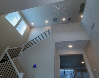 544 Ruby Mesa Avenue - Photo Thumbnail 5