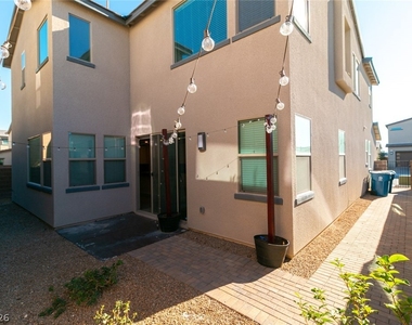 544 Ruby Mesa Avenue - Photo Thumbnail 22
