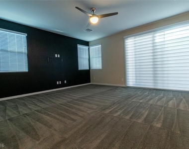 544 Ruby Mesa Avenue - Photo Thumbnail 9