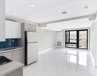177-30 Wexford Terrace - Photo Thumbnail 1