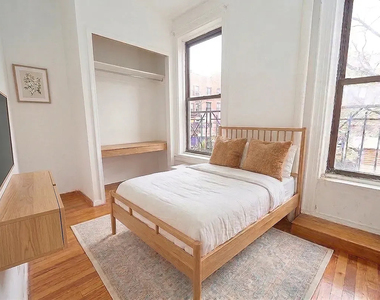 18 King Street - Photo Thumbnail 3