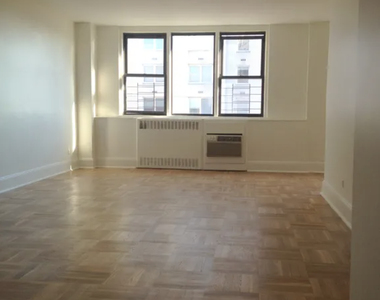  East 79th Street - Photo Thumbnail 1