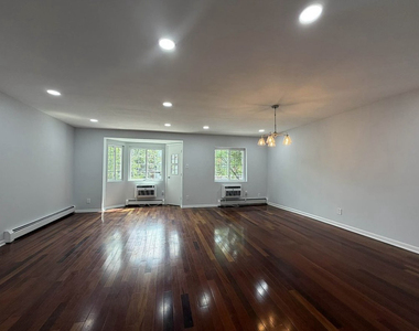 1121 East 73rd Street - Photo Thumbnail 1