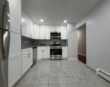 1121 East 73rd Street - Photo Thumbnail 11