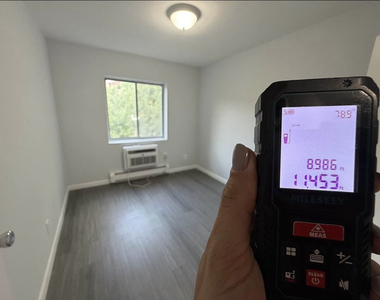 1121 East 73rd Street - Photo Thumbnail 15