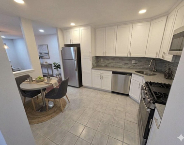 1121 East 73rd Street - Photo Thumbnail 8