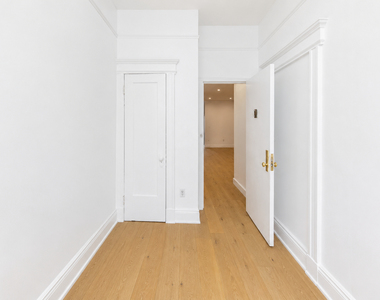 1169 Nostrand Avenue - Photo Thumbnail 8