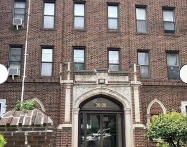 36-20 168th St,Flushing,NY 11358 - Photo Thumbnail 3