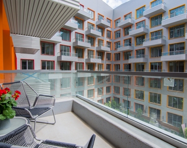 10 Montieth Street - Photo Thumbnail 5