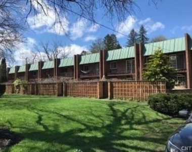 1223 James Street - Photo Thumbnail 3