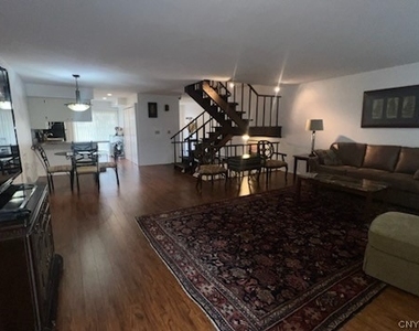 1225 James Street - Photo Thumbnail 9