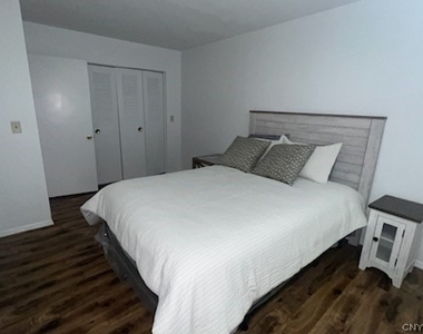 1225 James Street - Photo Thumbnail 14