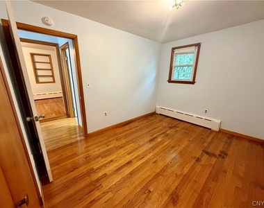 280 Cherry Street - Photo Thumbnail 11
