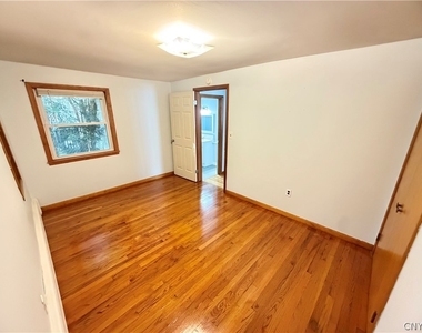 280 Cherry Street - Photo Thumbnail 10