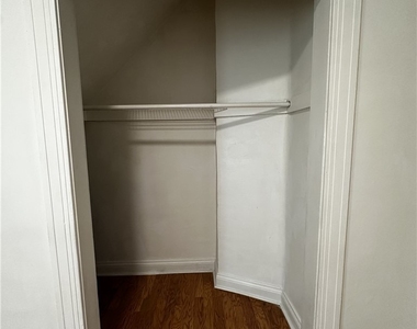 113 E Brighton Avenue - Photo Thumbnail 8
