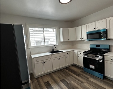 113 E Brighton Avenue - Photo Thumbnail 5