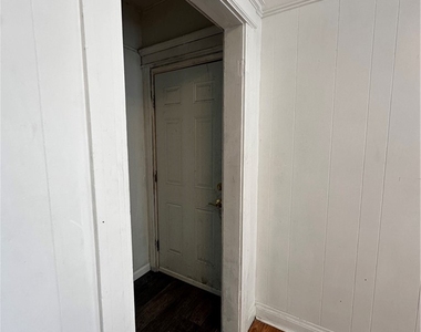 113 E Brighton Avenue - Photo Thumbnail 13