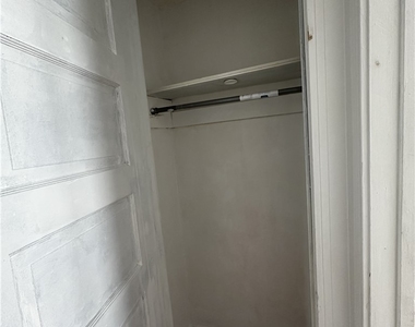113 E Brighton Avenue - Photo Thumbnail 3