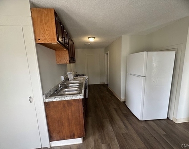 604 Court Street - Photo Thumbnail 17