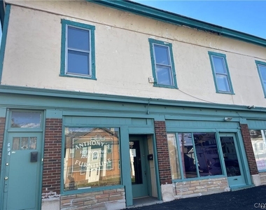 604 Court Street - Photo Thumbnail 4