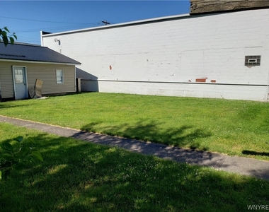 109 W. Bank St.#a W Bank Street - Photo Thumbnail 9