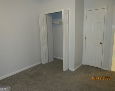 115 Sutton Court - Photo Thumbnail 17