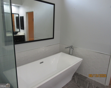 115 Sutton Court - Photo Thumbnail 20
