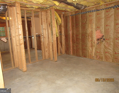115 Sutton Court - Photo Thumbnail 29