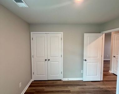 3128 Baylor Circle - Photo Thumbnail 21