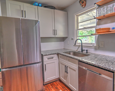 665 Branch Street - Photo Thumbnail 4