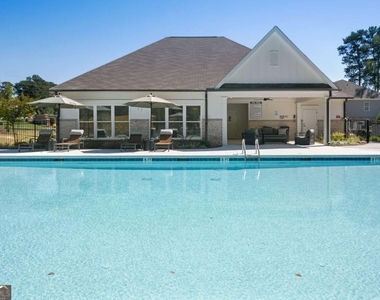 4100 Denton Drive - Photo Thumbnail 22