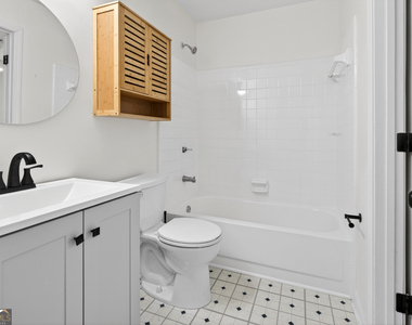 11525 Matthews Trail - Photo Thumbnail 21