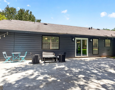11525 Matthews Trail - Photo Thumbnail 34
