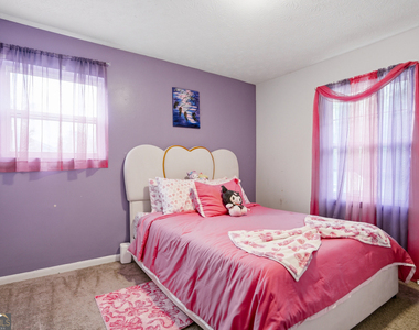 405 King Arthur Court - Photo Thumbnail 9