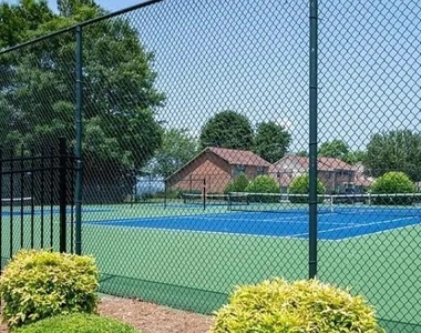 306 Mount Vernon Drive - Photo Thumbnail 19