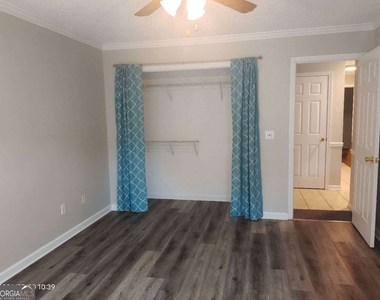 306 Mount Vernon Drive - Photo Thumbnail 16