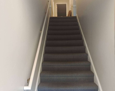 306 Mount Vernon Drive - Photo Thumbnail 2