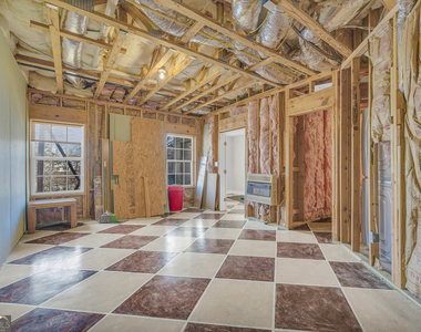 494 Bishop Court - Photo Thumbnail 22