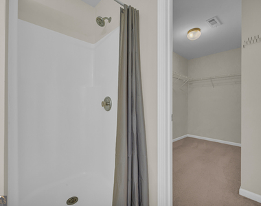 494 Bishop Court - Photo Thumbnail 15