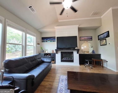 5414 Town Square Way - Photo Thumbnail 21