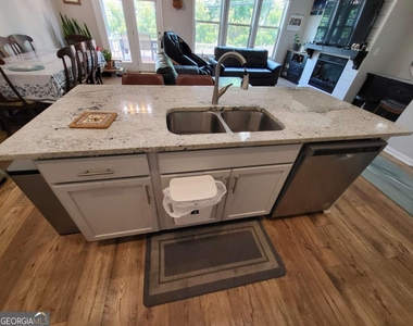 5414 Town Square Way - Photo Thumbnail 15