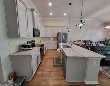 5414 Town Square Way - Photo Thumbnail 11