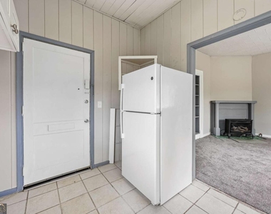3638 E Main Street - Photo Thumbnail 14