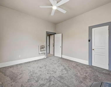 3638 E Main Street - Photo Thumbnail 4
