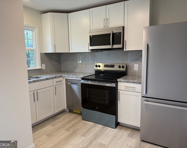 1157 Boulevard - Photo Thumbnail 19