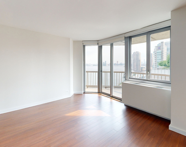 401 E 34th St - Photo Thumbnail 2